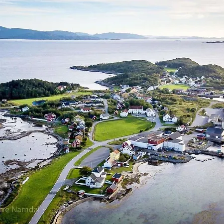 Koselig Hus I Det Gamle Fiskevaeret *
