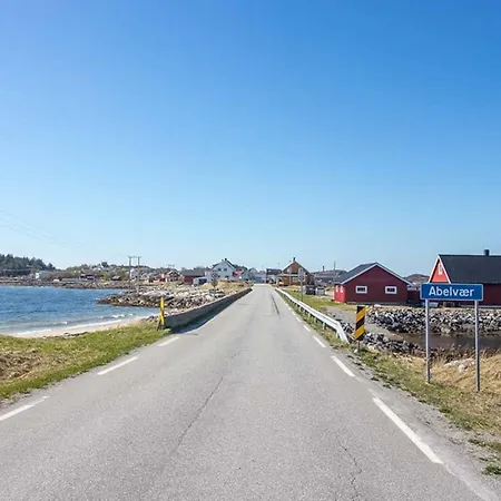 Koselig Hus I Det Gamle Fiskevaeret بيت للعطل