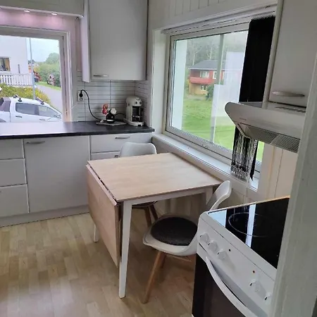 Koselig Hus I Det Gamle Fiskevaeret Hébergement de vacances