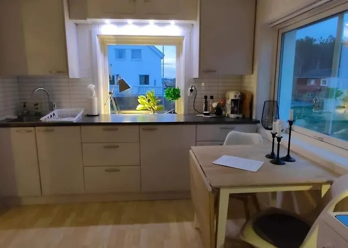 Koselig Hus I Det Gamle Fiskevaeret