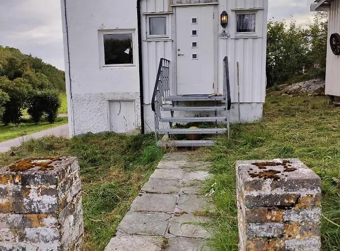 Koselig Hus I Det Gamle Fiskevaeret Feriehus Abelvaer