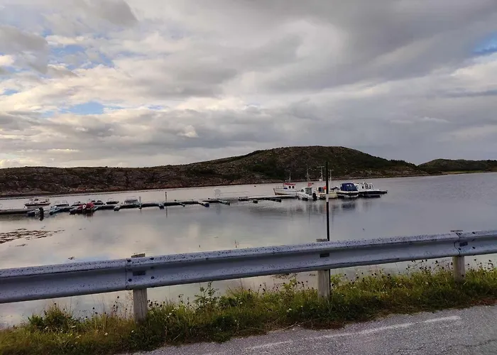 Koselig Hus I Det Gamle Fiskevaeret * Abelvaer