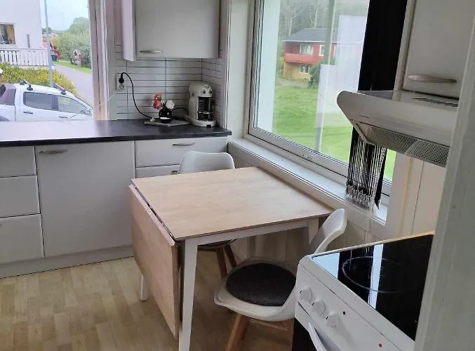 Koselig Hus I Det Gamle Fiskevaeret Feriehus